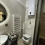 Summary Flat In Center *