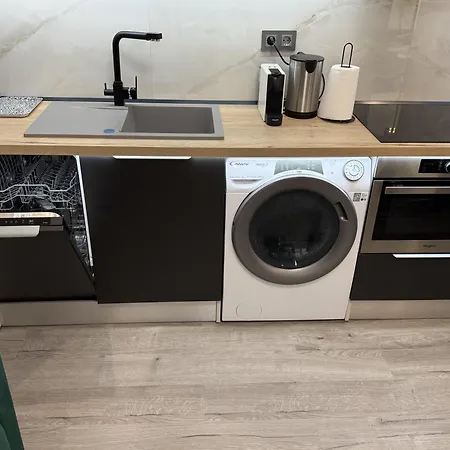 Summary Flat In Center Apartment Budapest