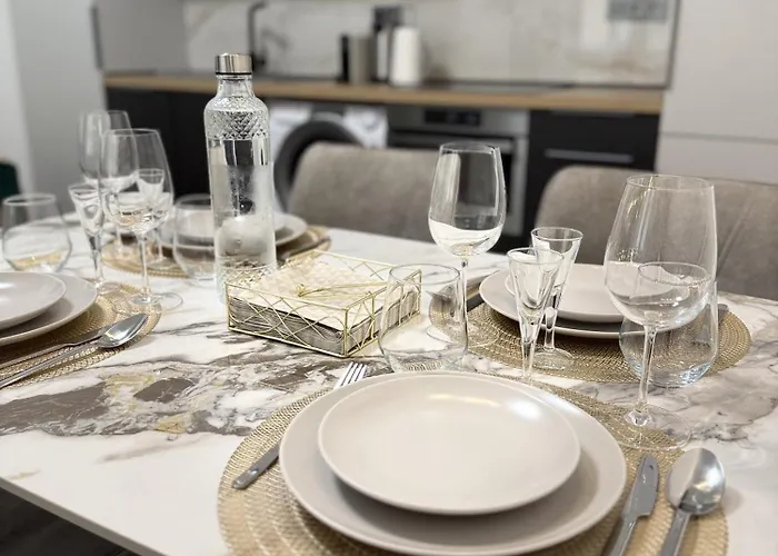 Summary Flat In Center